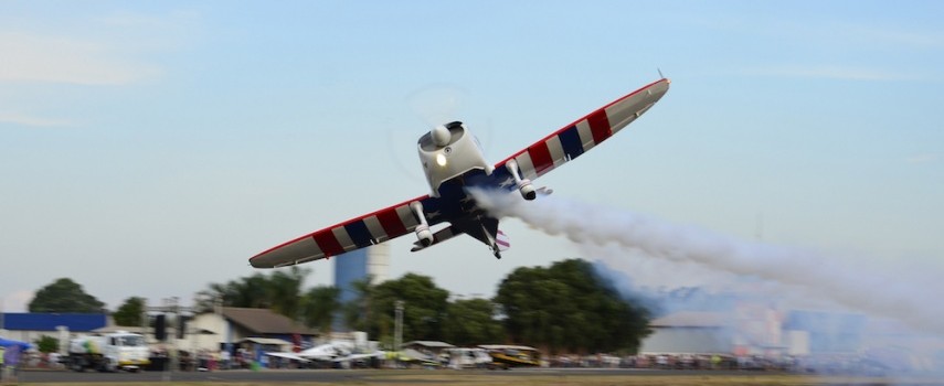 itapolis-acrobacias-do-air-show-2019-ja-tem-data-marcada