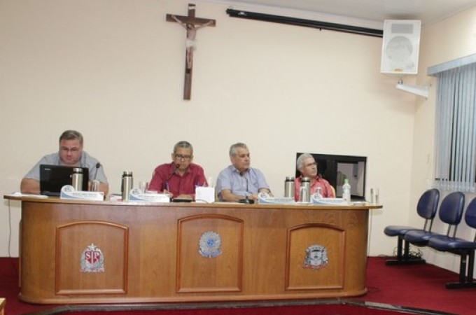 Vereadores aprovaram nova lei de loteamentos, ranchos e condomnios 