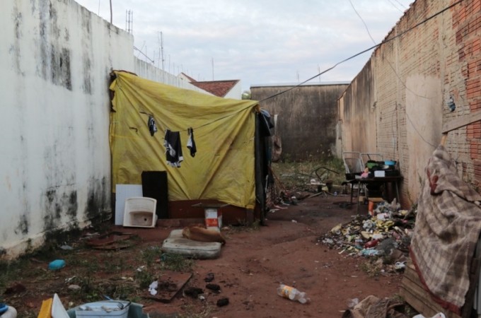 Pol�cia Civil prende suspeito de matar mulher com golpe de faca 