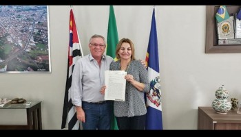 diocese-doou-terreno-do-senadinho-e-do-ponto-de-taxi-para-ibitinga