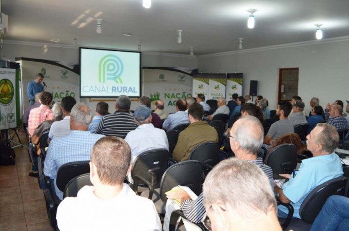 Caravana Famlia Nao Agro reuniu aproximadamente 100 participantes