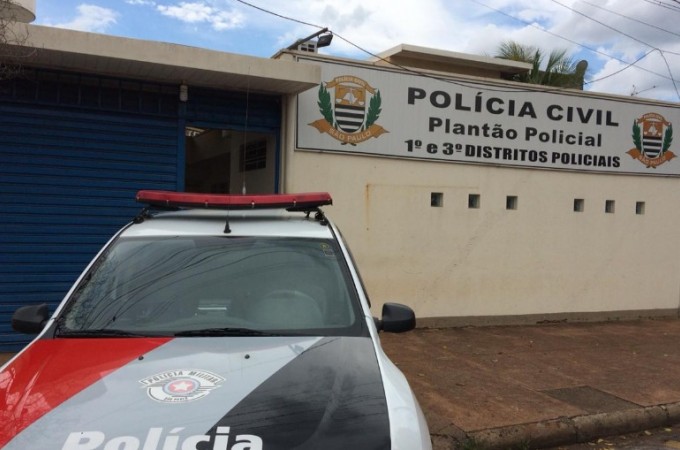 Caminhoneiro � rendido em posto e abandonado em canavial