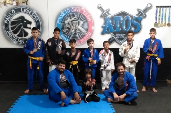 Jiu Jitsu: Atletas de Ibitinga conquistaram medalhas em Bauru