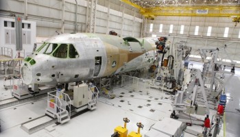 fabrica-da-embraer-abre-16-vagas-para-o-programa-jovem-aprendiz