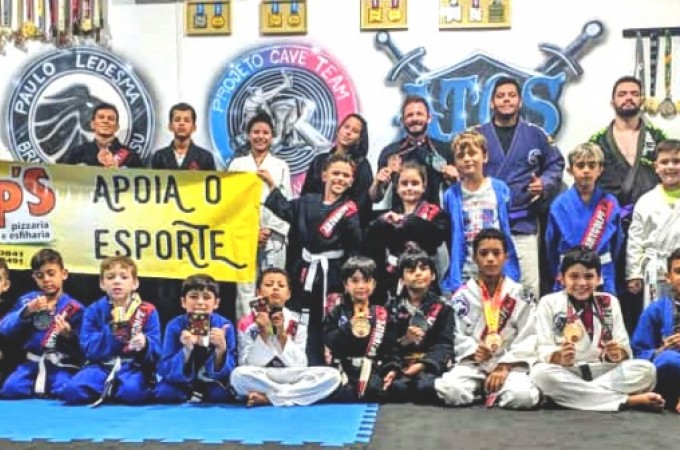 Jiu-Jitsu: Ibitinga conquistou medalhas em campeonato em Bauru