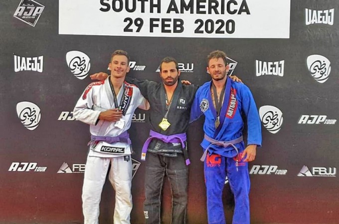 Jiu Jitsu: Ibitinguense conquista medalha em Rio Grande do Sul