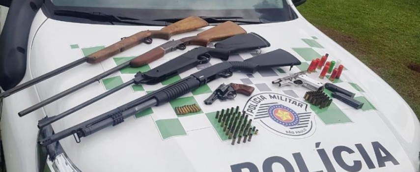 policia-ambiental-apreende-armas-em-arealva