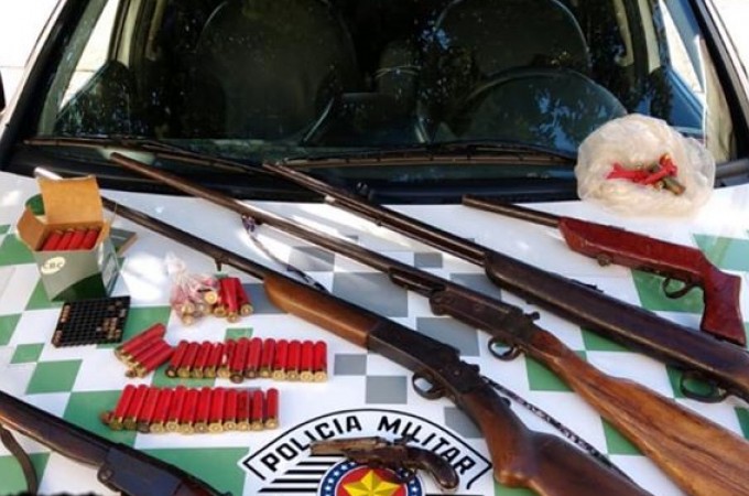 Itaju: PM Ambiental apreende 6 armas usadas na ca�a predat�ria 