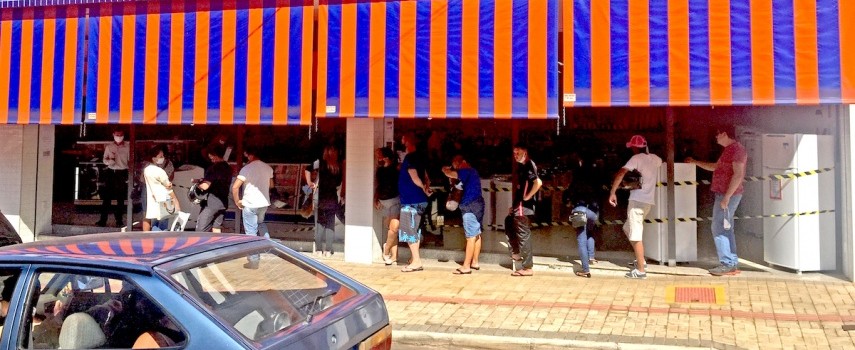 flexibilizacao-gera-filas-desrespeito-gerar-multa-ate-rs-46-mil