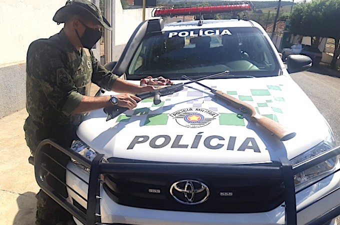 PM Ambiental apreende armas, muni��es e carne de capivara