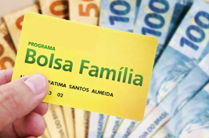 Cadastro do Bolsa Famlia dever ser refeito em agosto