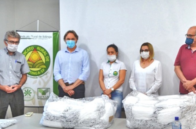 Sindicato Rural e SENAR fazem doao mscaras para o SAMS