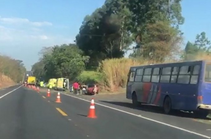 Borborema: Batida entre �nibus e caminh�o deixa feridos em rodovia 