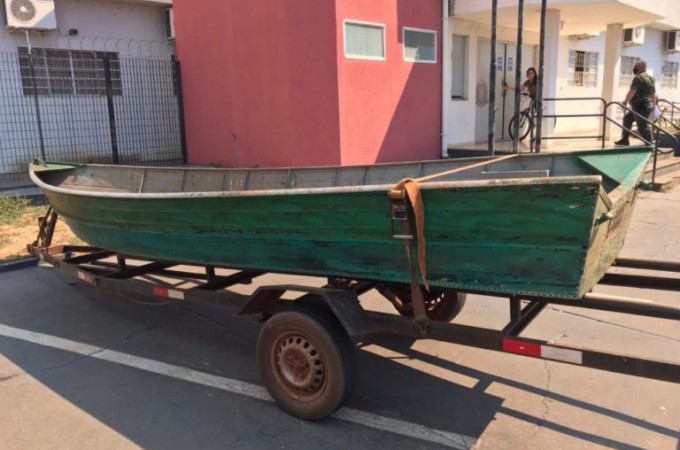 Buritama: PM prende homens com embarca��o furtada em Ibitinga