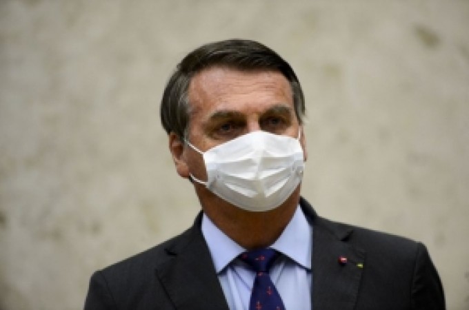 Bolsonaro sanciona projeto de lei que altera cobrana do ISS
