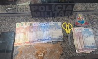 PM prendeu homem comercializando crack na Vila Sim�es