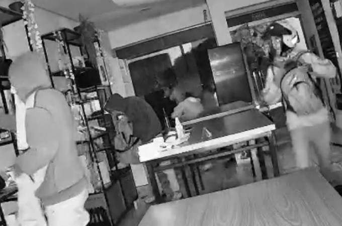 Borborema: Criminosos roubaram R$ 25 mil em aparelhos em loja